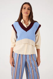 Clara Vest