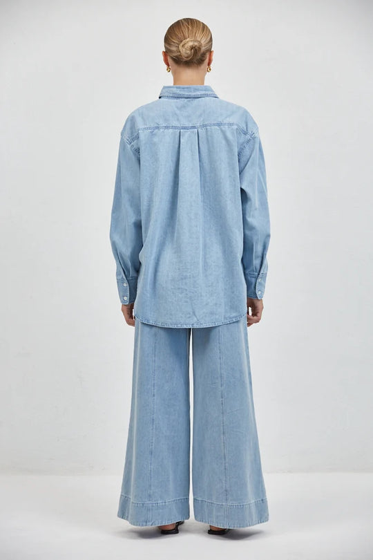 Sainte Shirt