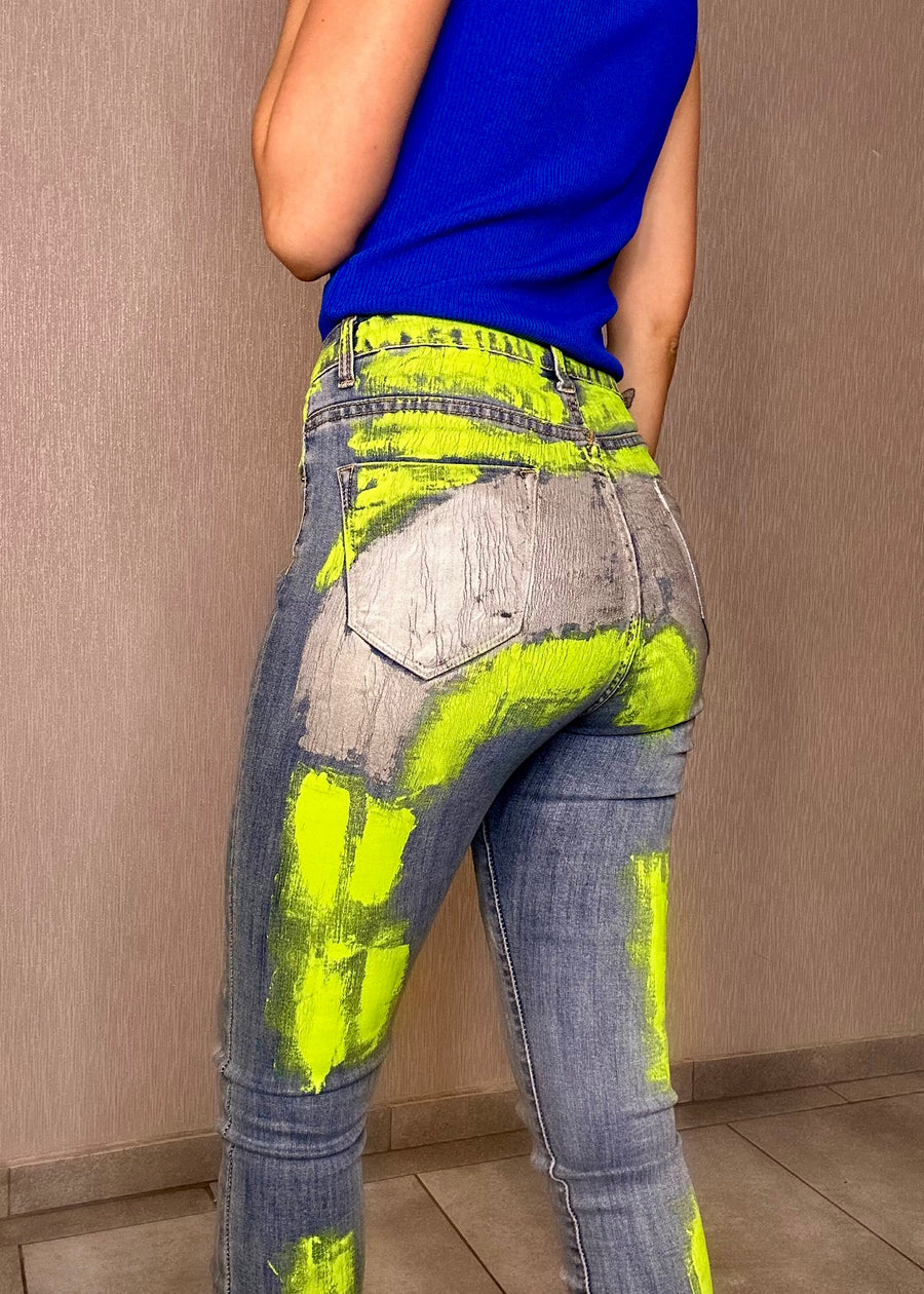 Ana Jeans